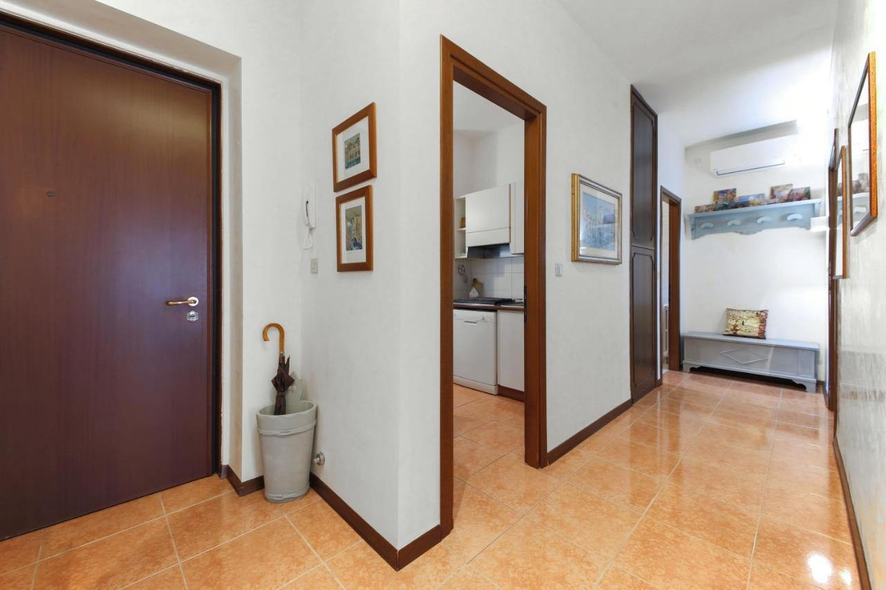Private Parking - Family Home - 15 Min To Venice Mestre Exterior photo
